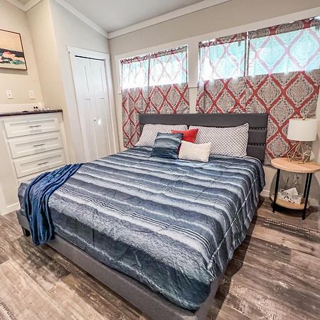 Private Tiny Home Royal Ridge Getaway Exterior foto