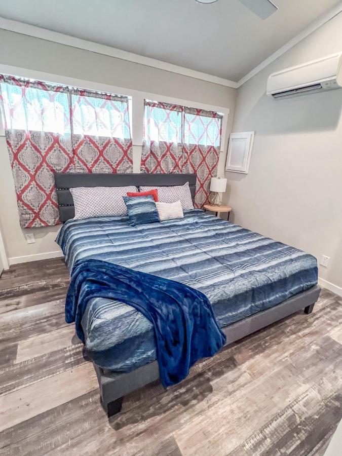 Private Tiny Home Royal Ridge Getaway Exterior foto